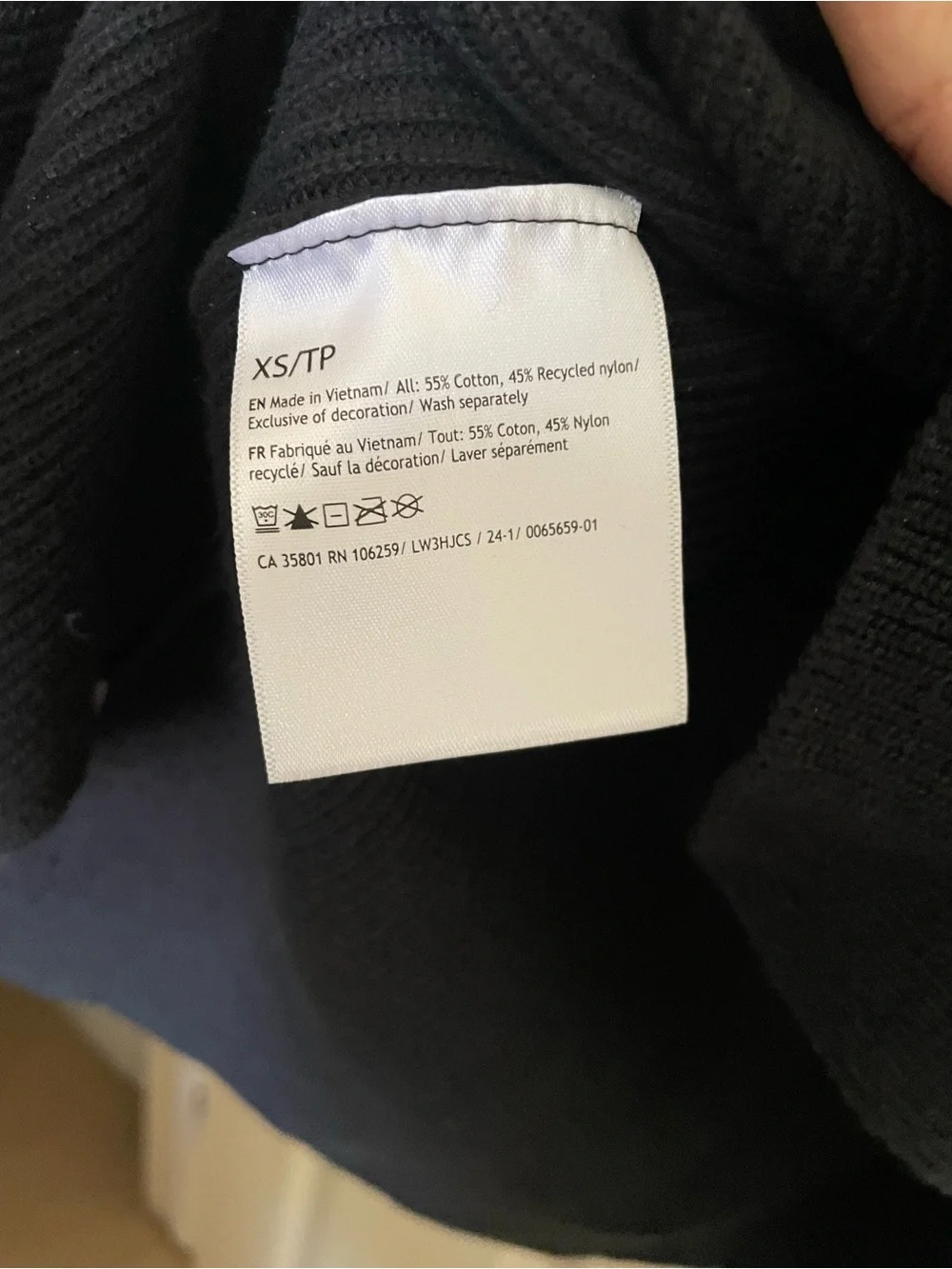Lululemon Black Sweater